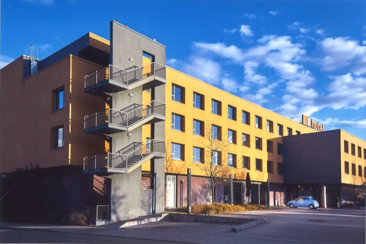 Kult Hotel Ingolstadt Exterior photo
